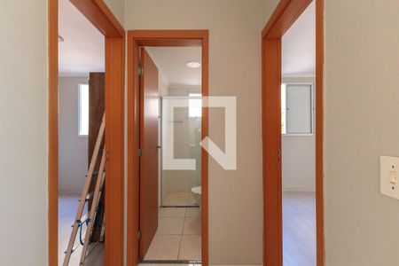 Corredor de apartamento à venda com 2 quartos, 43m² em Morro Santana, Porto Alegre