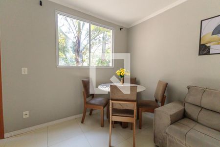 Sala de apartamento à venda com 2 quartos, 43m² em Morro Santana, Porto Alegre