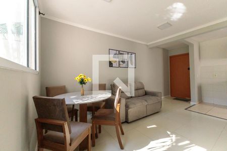 Sala de apartamento à venda com 2 quartos, 43m² em Morro Santana, Porto Alegre