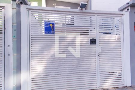 Garagem de casa à venda com 3 quartos, 106m² em Água Rasa, São Paulo