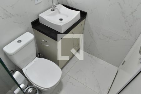 Banheiro da Suíte 3 de casa para alugar com 4 quartos, 300m² em Centro Cívico, Curitiba