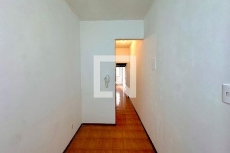 Sala de kitnet/studio à venda com 1 quarto, 32m² em Centro, Rio de Janeiro