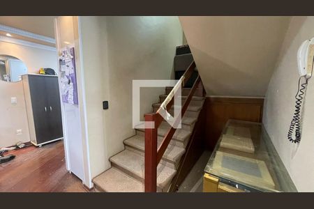Escada de casa de condomínio à venda com 4 quartos, 160m² em Jardim Shangai, Jundiaí