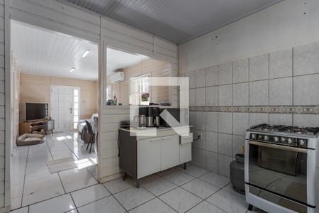 Cozinha de casa à venda com 4 quartos, 99m² em Sarandi, Porto Alegre