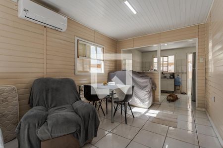 Sala 1 de casa à venda com 4 quartos, 99m² em Sarandi, Porto Alegre