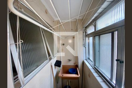 Área de Serviço de apartamento para alugar com 1 quarto, 57m² em Vila Tupi, Praia Grande