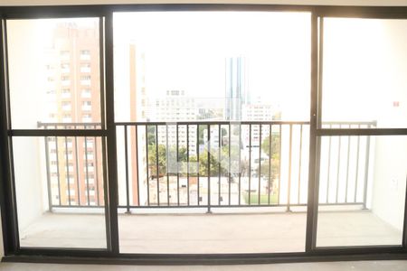 Varanda de kitnet/studio à venda com 1 quarto, 28m² em Barra Funda, São Paulo