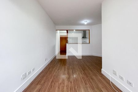 Sala de apartamento para alugar com 3 quartos, 77m² em Baeta Neves, São Bernardo do Campo