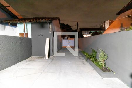 Área externa de casa para alugar com 2 quartos, 150m² em Piratininga, Niterói