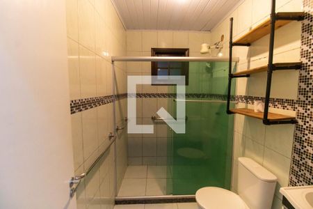 Banheiro de casa para alugar com 2 quartos, 150m² em Piratininga, Niterói
