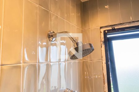 Banheiro de apartamento para alugar com 2 quartos, 76m² em Tamboré, Barueri