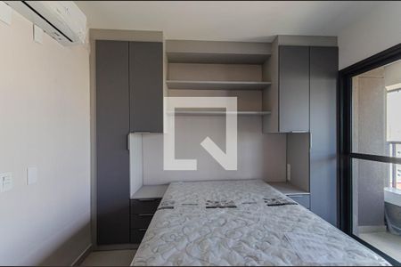 Sala/Quarto de kitnet/studio para alugar com 1 quarto, 24m² em Liberdade, São Paulo