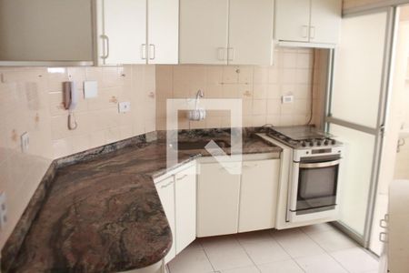 Cozinha de apartamento à venda com 3 quartos, 140m² em Chora Menino, São Paulo