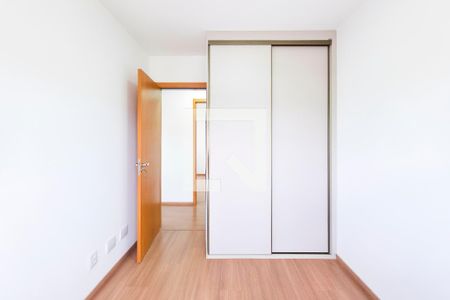 Quarto de apartamento para alugar com 3 quartos, 65m² em Urbanova, São José dos Campos