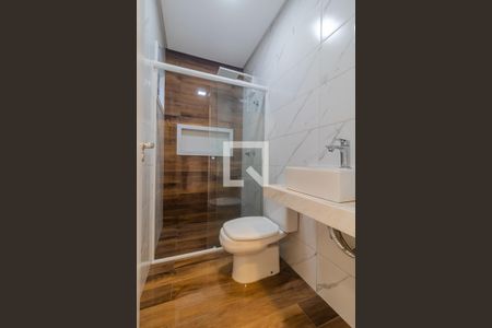 Banheiro do Quarto 1 de casa de condomínio à venda com 3 quartos, 100m² em Aberta dos Morros, Porto Alegre