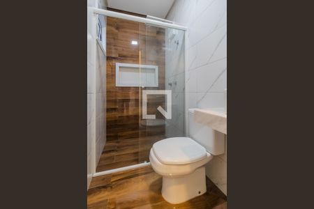 Banheiro do Quarto 1 de casa de condomínio à venda com 3 quartos, 100m² em Aberta dos Morros, Porto Alegre