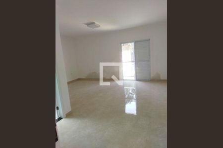 Casa à venda com 3 quartos, 220m² em Vila Carrão, São Paulo