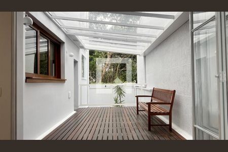 Casa à venda com 3 quartos, 240m² em Pompeia, São Paulo