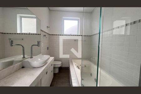 Casa à venda com 3 quartos, 240m² em Pompeia, São Paulo