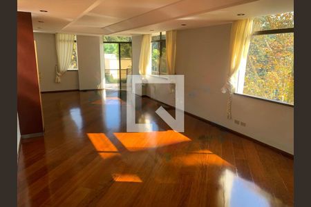 Apartamento à venda com 3 quartos, 220m² em Morumbi, São Paulo