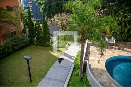 Apartamento à venda com 3 quartos, 220m² em Morumbi, São Paulo
