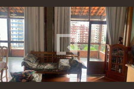 Casa à venda com 4 quartos, 262m² em Icaraí, Niterói