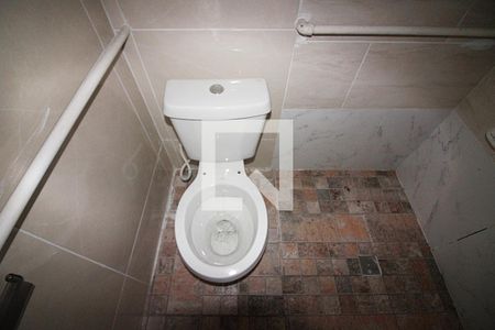 Suíte Banheiro  de casa à venda com 2 quartos, 83m² em Vila Rosa, São Bernardo do Campo