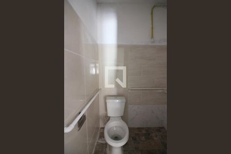 Suíte Banheiro  de casa à venda com 2 quartos, 83m² em Vila Rosa, São Bernardo do Campo