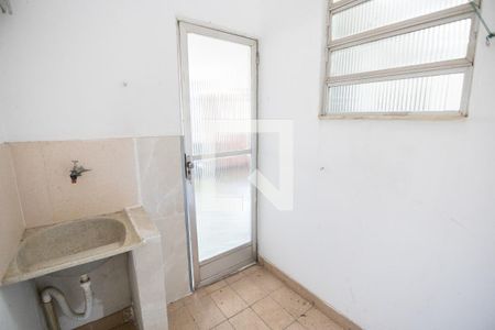 Área de Serviço de apartamento para alugar com 2 quartos, 88m² em Campo Grande, Rio de Janeiro