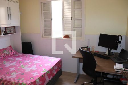 Quarto 2 de casa à venda com 3 quartos, 450m² em Serra Grande, Niterói