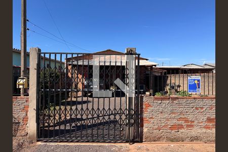Fachada de casa à venda com 2 quartos, 200m² em Campina, São Leopoldo