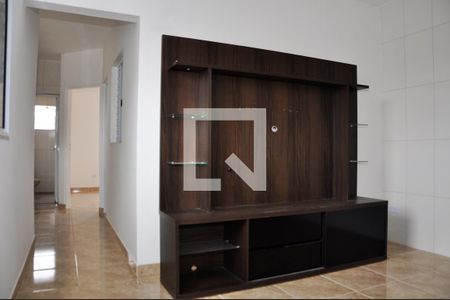 Sala  de casa para alugar com 2 quartos, 55m² em Vila Rica, São Paulo