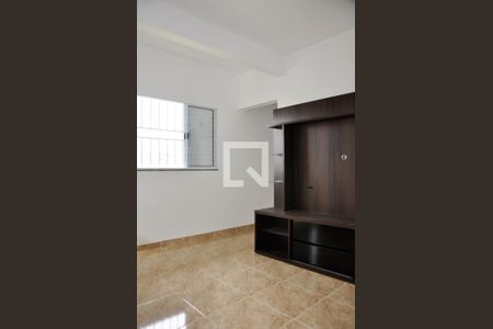 Sala de casa para alugar com 2 quartos, 55m² em Vila Rica, São Paulo