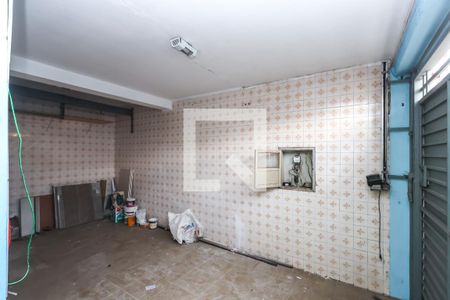 Garagem de casa para alugar com 3 quartos, 200m² em Jardim Maria Estela, São Paulo