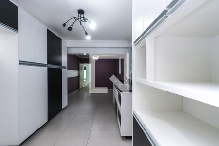 Cozinha de casa para alugar com 3 quartos, 200m² em Jardim Maria Estela, São Paulo