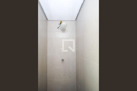 Banheiro de casa para alugar com 3 quartos, 200m² em Jardim Maria Estela, São Paulo