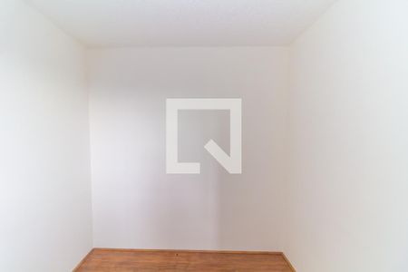 Quarto 1 de apartamento para alugar com 2 quartos, 32m² em Parque Sao Rafael, São Paulo