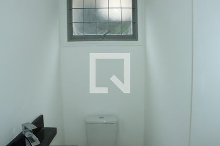 Lavabo de casa de condomínio para alugar com 3 quartos, 206m² em Jardim Nova Coimbra, Cotia
