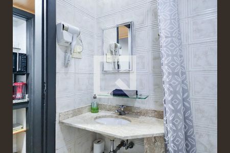 Banheiro de apartamento à venda com 1 quarto, 34m² em Centro, Rio de Janeiro