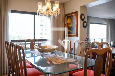 Foto 11 de apartamento à venda com 4 quartos, 206m² em Aclimação, São Paulo