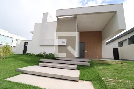 Fachada de casa de condomínio para alugar com 4 quartos, 218m² em Granja Marileusa, Uberlândia