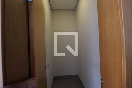 Dispensa de casa de condomínio para alugar com 4 quartos, 218m² em Granja Marileusa, Uberlândia