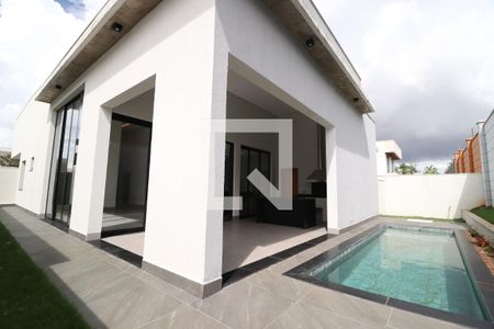 Piscina de casa de condomínio para alugar com 4 quartos, 218m² em Granja Marileusa, Uberlândia