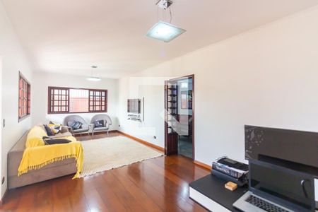 Sala de casa para alugar com 3 quartos, 337m² em Jardim das Flores, Osasco