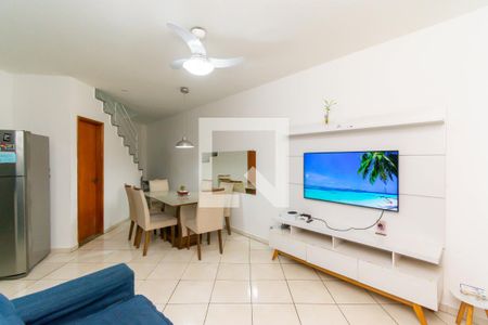 Sala de casa à venda com 2 quartos, 72m² em Vila Ivone, São Paulo