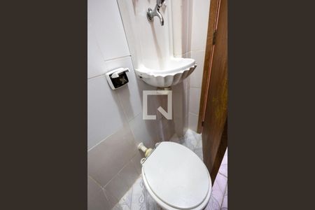 Lavabo de apartamento para alugar com 2 quartos, 78m² em Rio Comprido, Rio de Janeiro
