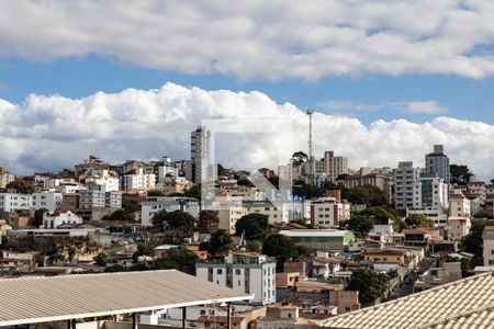 Vista da sala 2 de casa à venda com 5 quartos, 173m² em Nova Granada, Belo Horizonte
