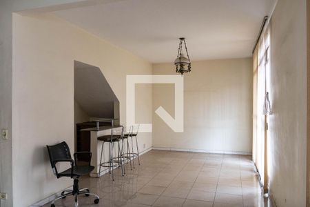 Sala 1 de casa à venda com 5 quartos, 173m² em Nova Granada, Belo Horizonte