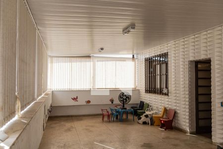 Sala 2 de casa à venda com 5 quartos, 173m² em Nova Granada, Belo Horizonte