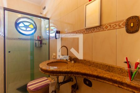 Banheiro da Suíte de casa à venda com 3 quartos, 200m² em Vila Sao Domingos, São Paulo